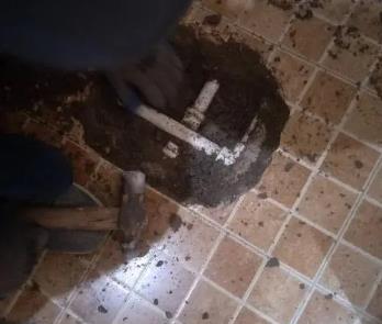 内丘卫生间漏水维修公司为您分享下卫生间渗水如何处理及注意事项